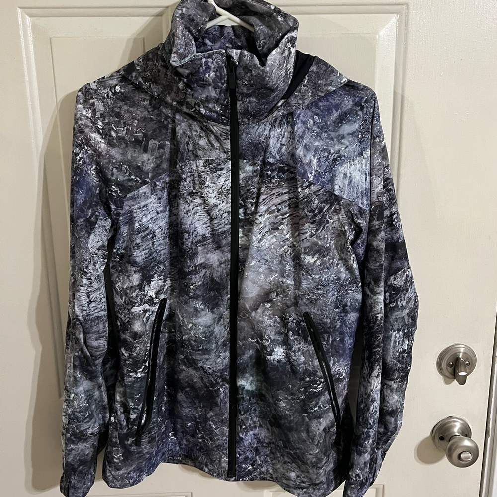 Here To Move Jacket 8 - image 3